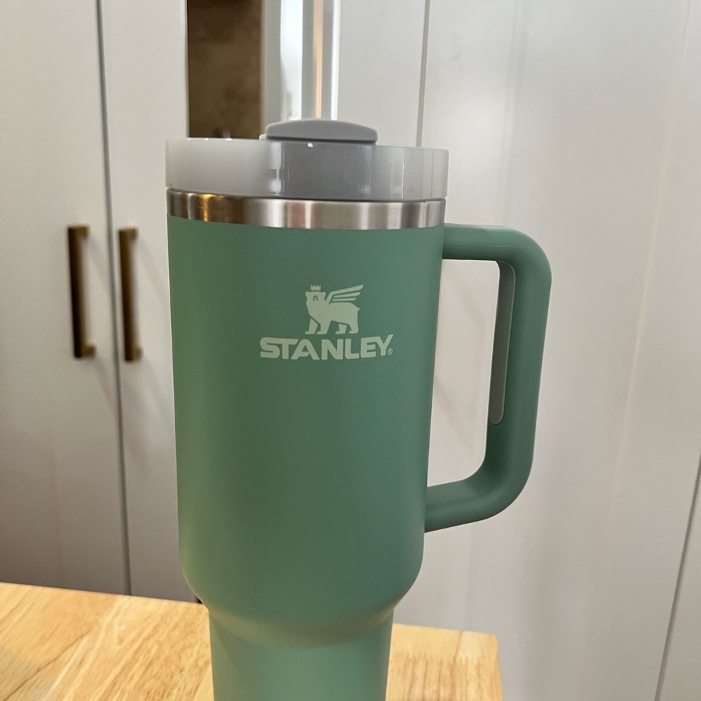 40oz Flowstate Stanley Tumbler